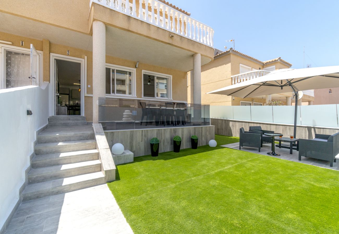 Bungalow en Torrevieja - ZEUS Villa Capricho