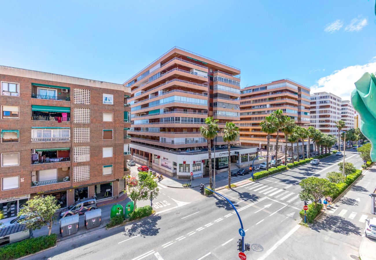 Apartamento en Torrevieja - ACEQUION by the Sea