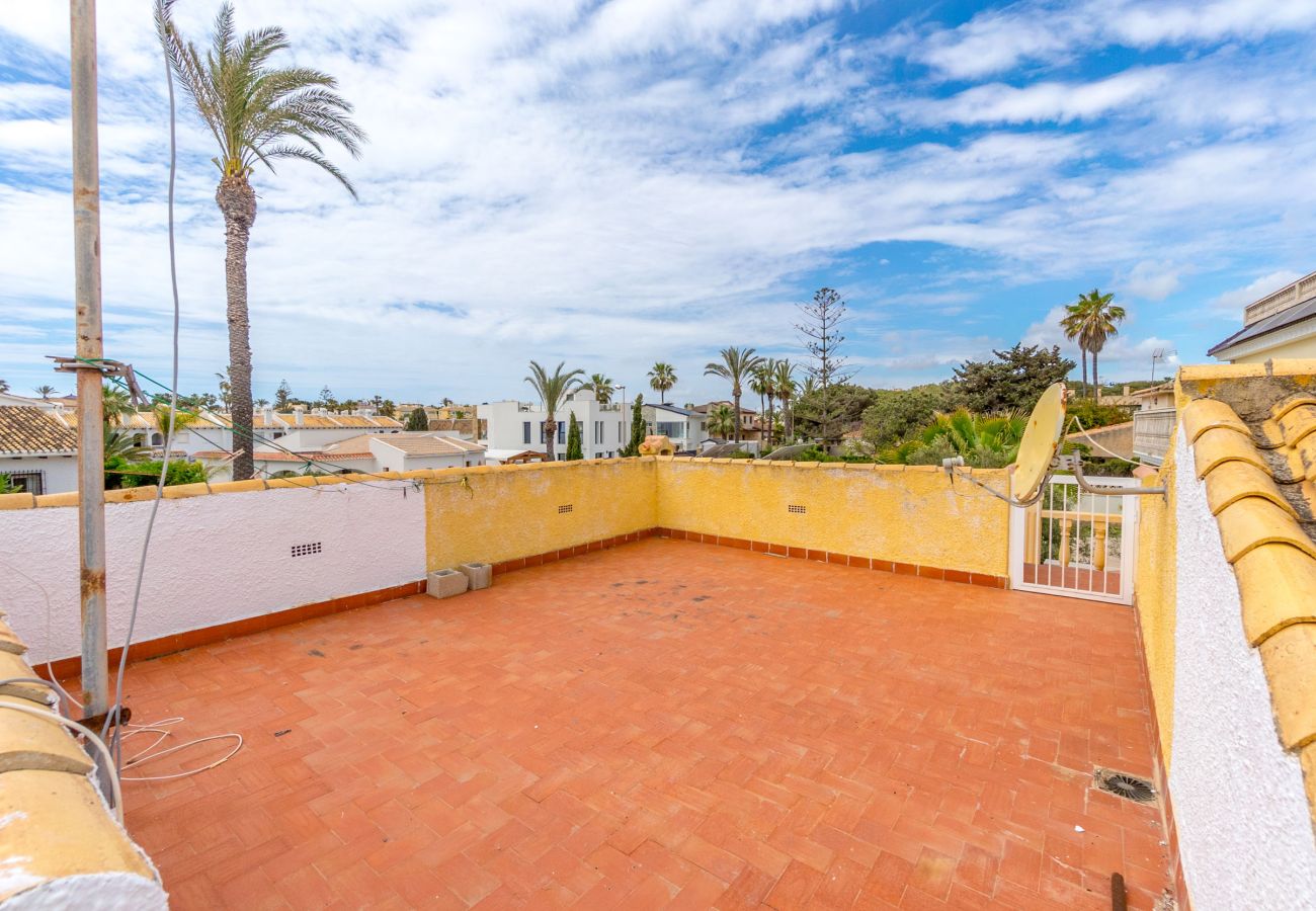 Villa en Orihuela Costa - VILLA ZENIA by the Sea