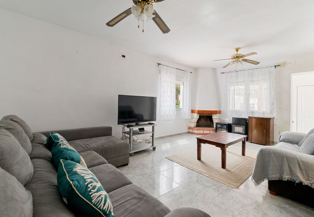 Villa en Orihuela Costa - VILLA ZENIA by the Sea