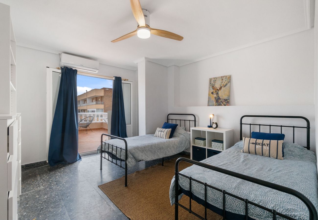 Apartamento en Torrevieja - VISTA by the Sea