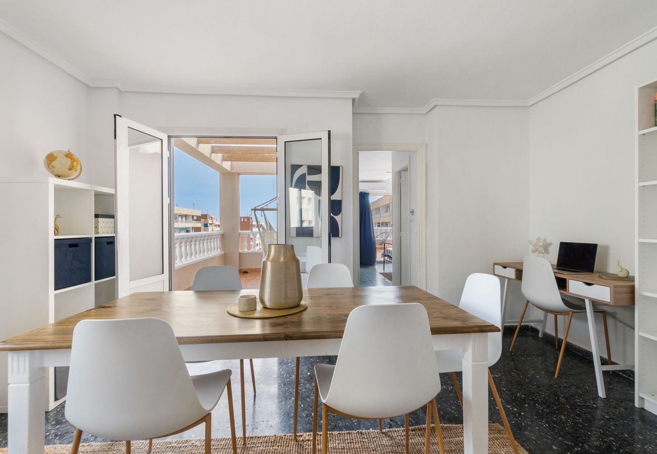 Apartamento en Torrevieja - VISTA by the Sea