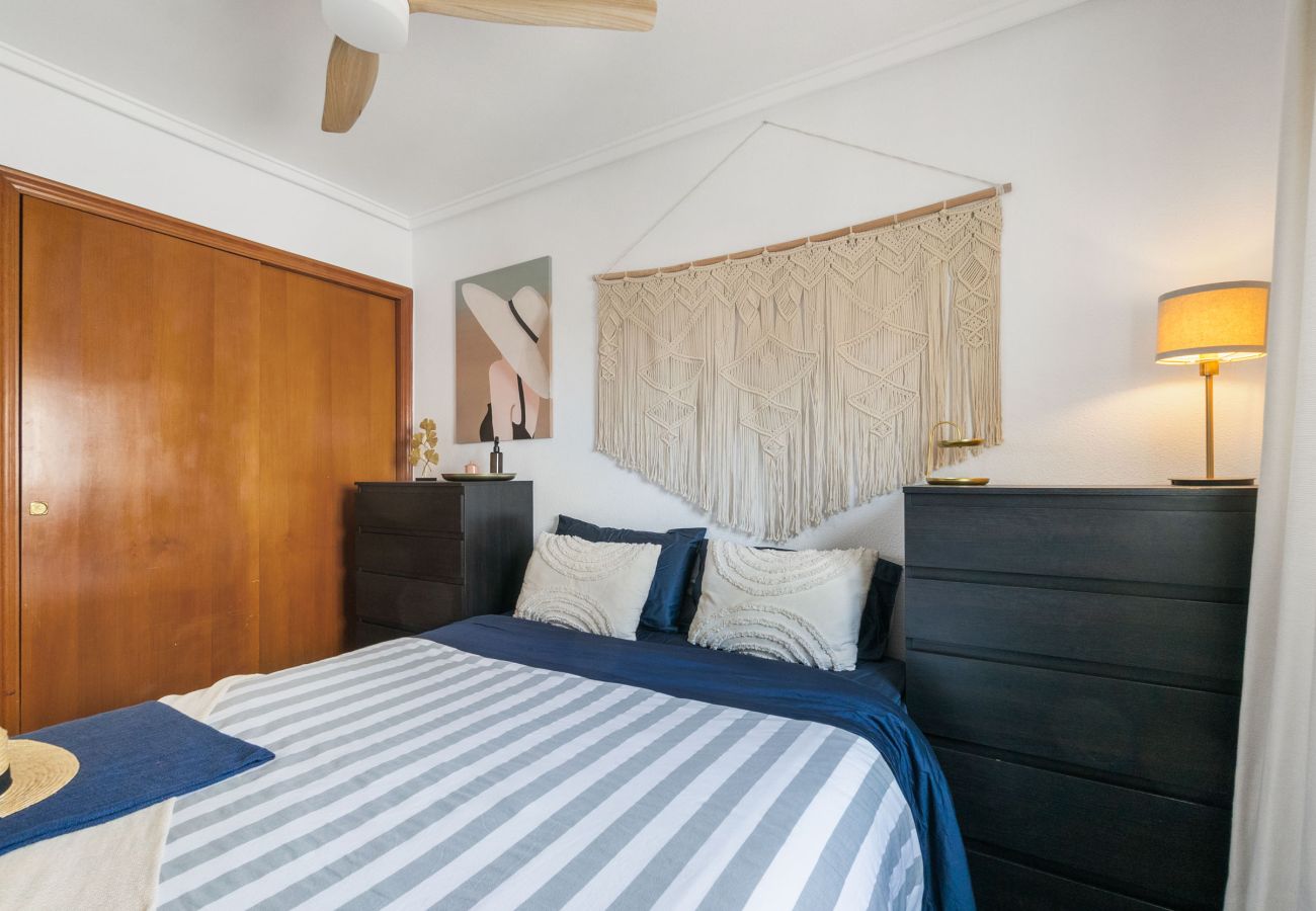 Apartamento en Torrevieja - VISTA by the Sea