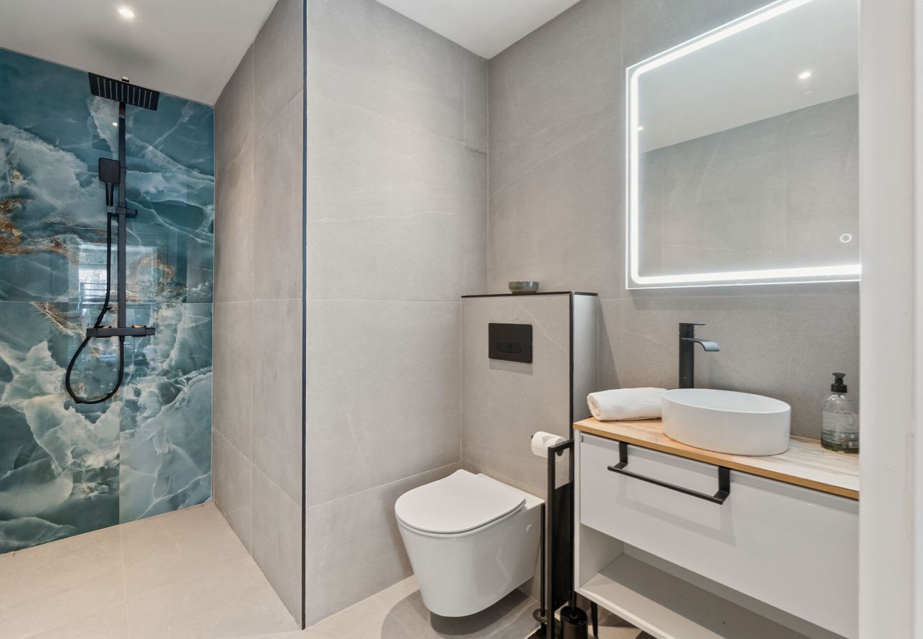 Apartamento en Torrevieja - CASTILLO by the Sea