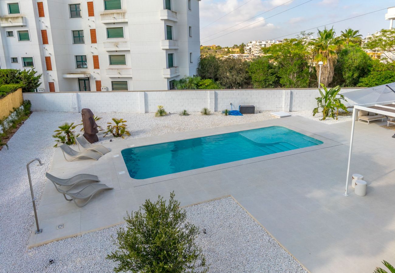 Villa en Orihuela Costa - VILLA MARIPOSA by the Sea