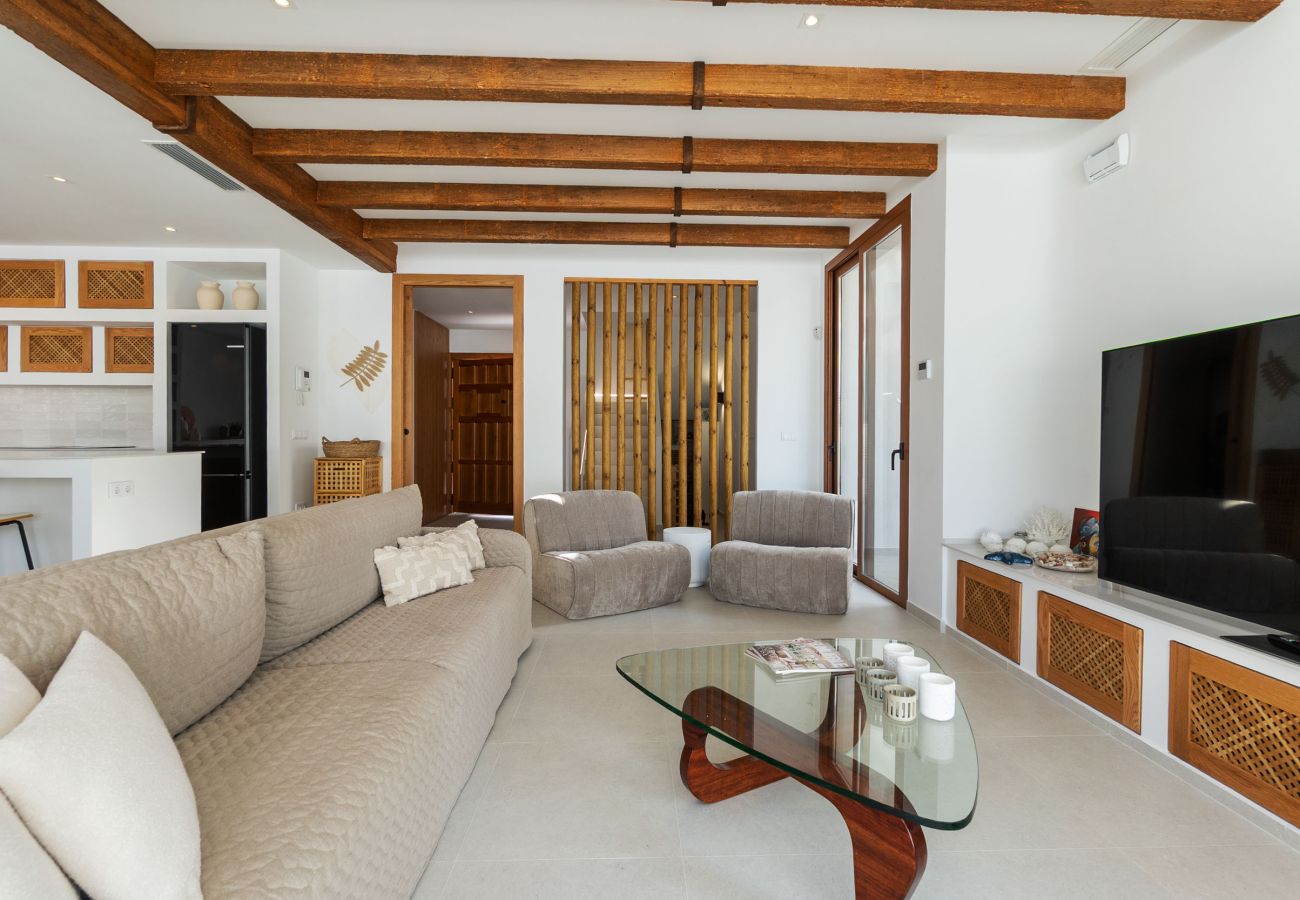Villa en Orihuela Costa - VILLA MARIPOSA by the Sea