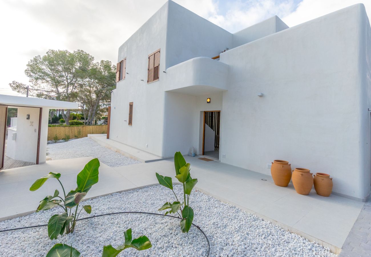 Villa en Orihuela Costa - VILLA MARIPOSA by the Sea