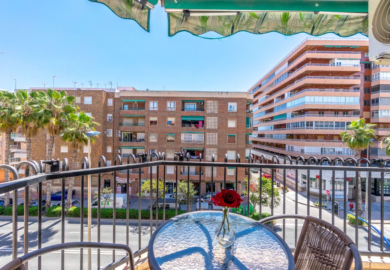 Apartment in Torrevieja - ACEQUION by the Sea