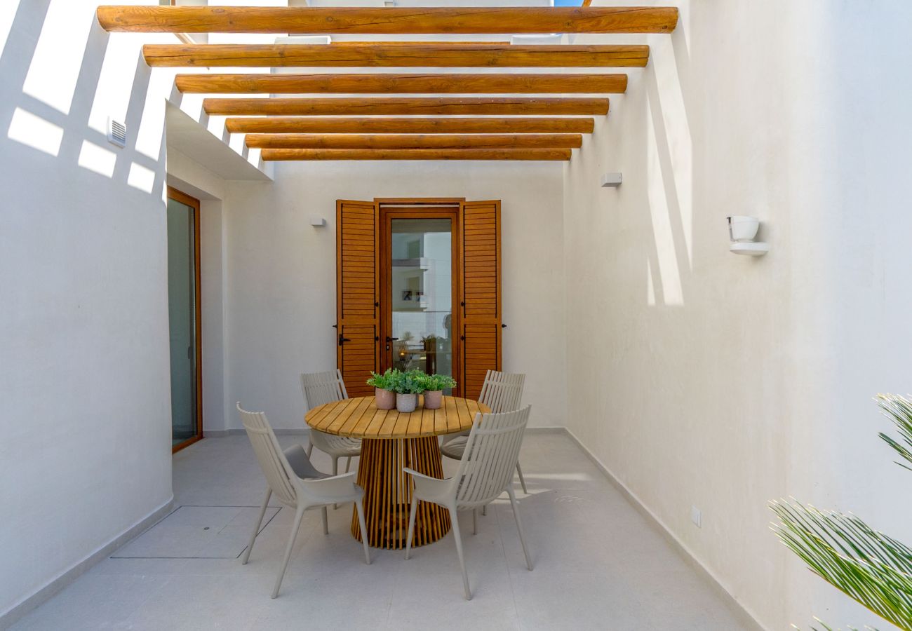 Villa in Orihuela Costa - VILLA MARIPOSA by the Sea